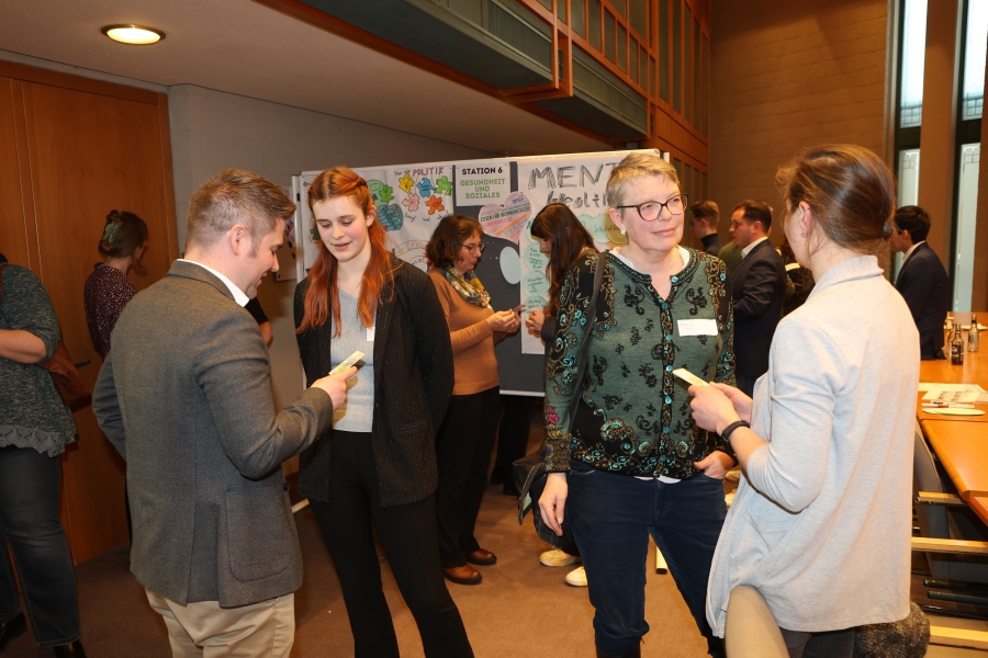 Foto: Oliver Hanser, Politikdialog